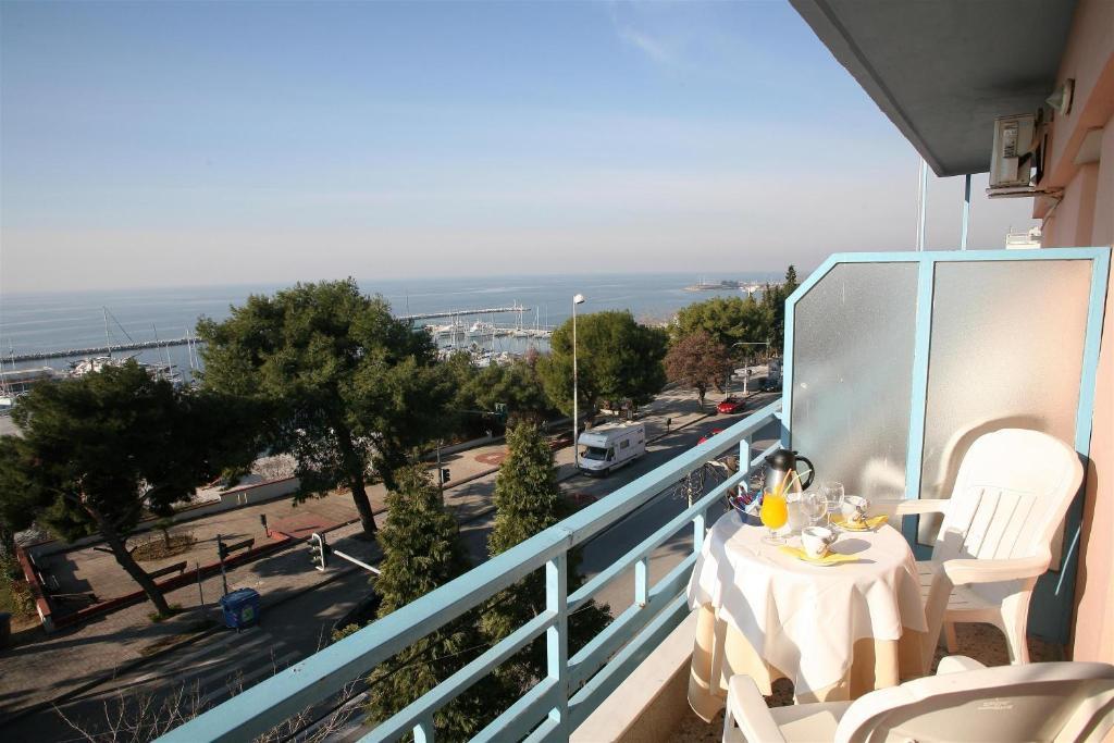 Oceanis Hotell Thessaloníki Exteriör bild